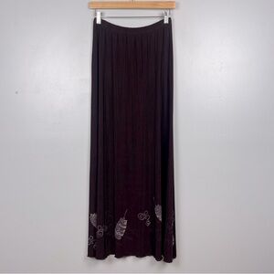 Blue Fish burgundy slinky knit elastic waist maxi skirt, size 0 = up to size 10.